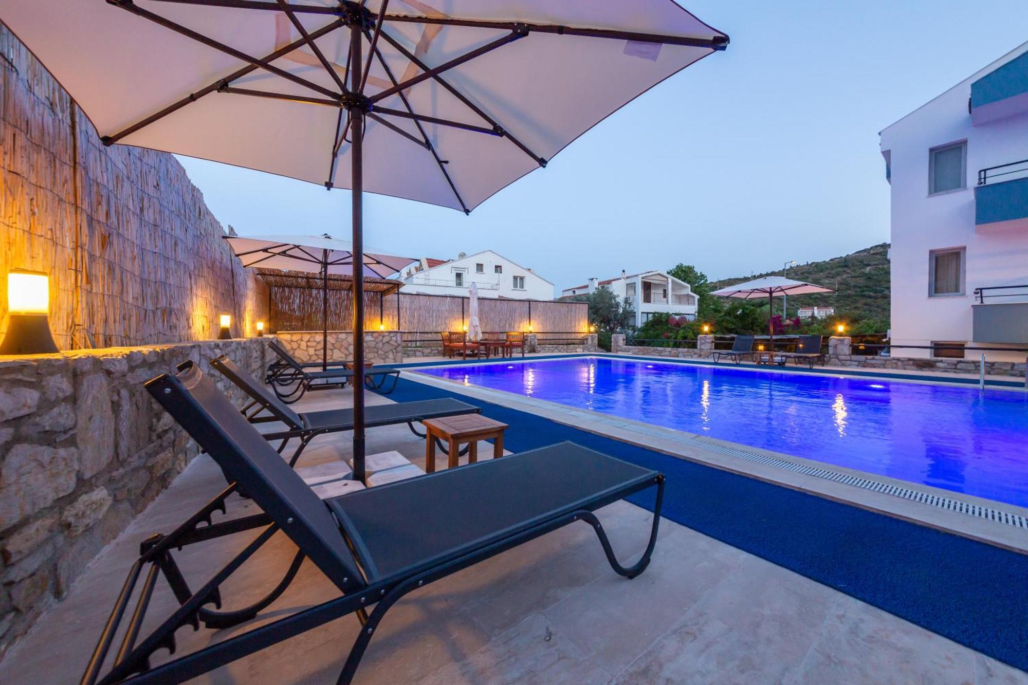 Oezguem Suite Otel Datca Exterior photo