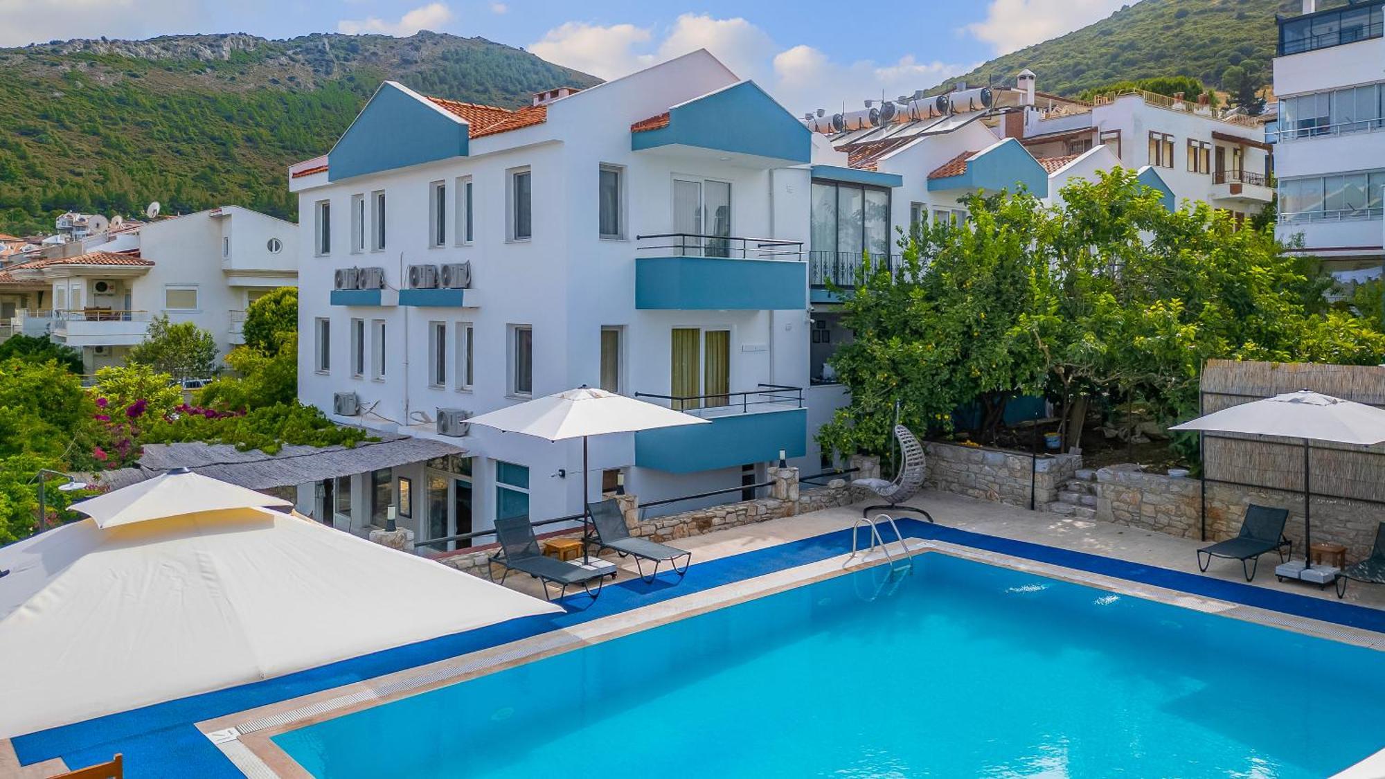 Oezguem Suite Otel Datca Exterior photo
